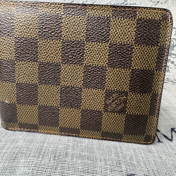 Authentic LOUIS VUITTON Mens Florin Damier Bifold Pouch & ID Wallet - Picture 2 of 5